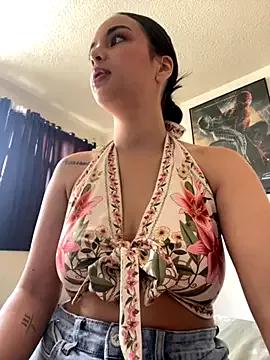 Mad beauty - checkout our excited streamers as they tease to their beloved melodies and slowly squirt for enjoyment to appease your wildest wishes.