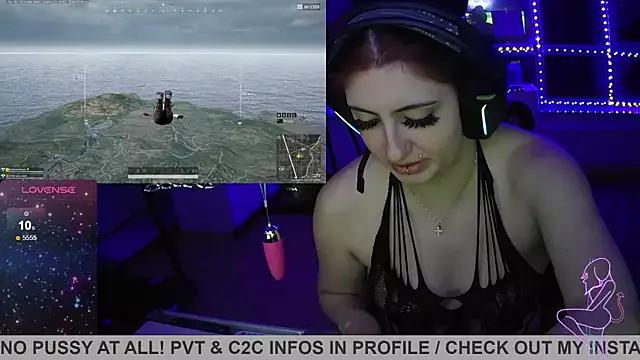 Mad beauty - checkout our excited streamers as they tease to their beloved melodies and slowly squirt for enjoyment to appease your wildest wishes.