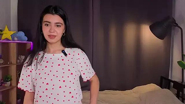 GemmaGlory from StripChat is Freechat