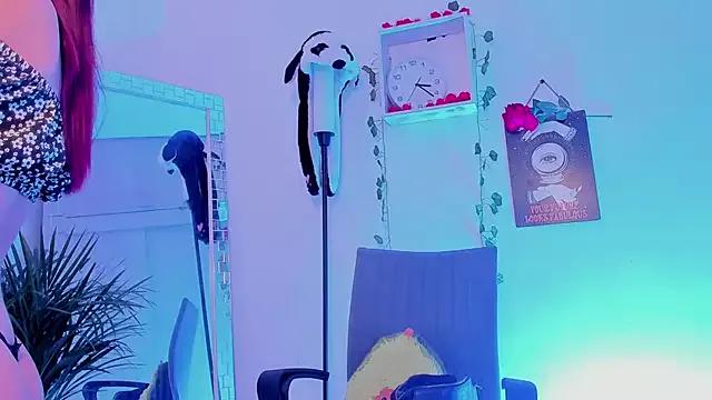Mad beauty - checkout our excited streamers as they tease to their beloved melodies and slowly squirt for enjoyment to appease your wildest wishes.