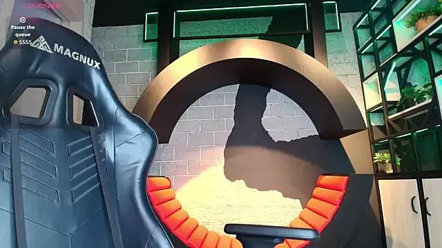 Mad beauty - checkout our excited streamers as they tease to their beloved melodies and slowly squirt for enjoyment to appease your wildest wishes.