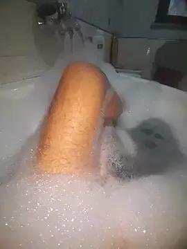 Photos of Gigi8412 from StripChat is Freechat