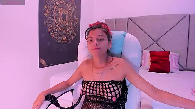 Mad beauty - checkout our excited streamers as they tease to their beloved melodies and slowly squirt for enjoyment to appease your wildest wishes.