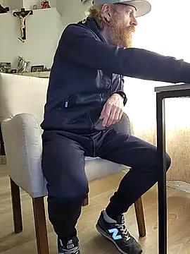 Photos of Gingerbeard40 from StripChat is Freechat