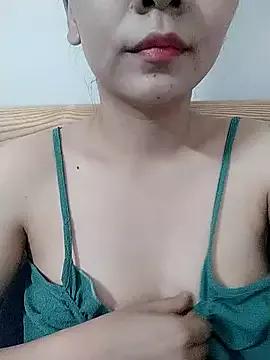 Girlladyxxx from StripChat is Freechat