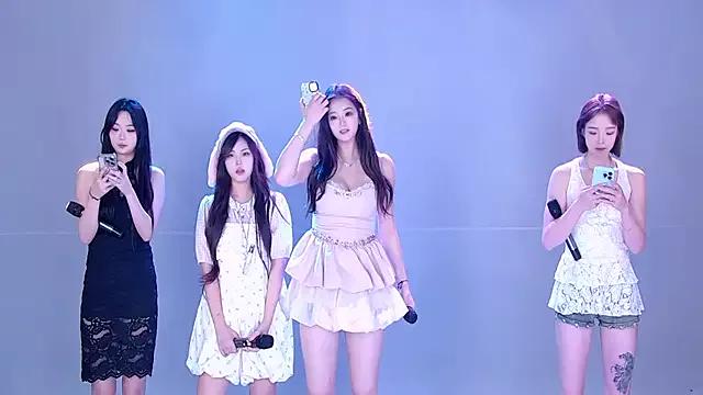 Mad beauty - checkout our excited streamers as they tease to their beloved melodies and slowly squirt for enjoyment to appease your wildest wishes.