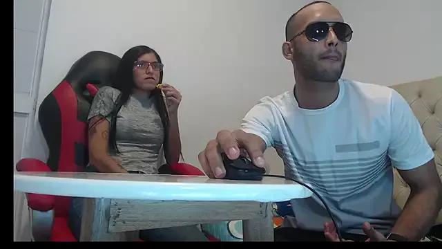 Giselle_Max from StripChat is Freechat