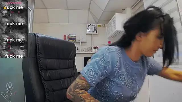 Mad beauty - checkout our excited streamers as they tease to their beloved melodies and slowly squirt for enjoyment to appease your wildest wishes.