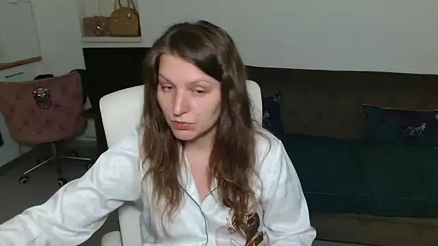 GlamyGlam from StripChat is Freechat