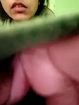 Glexi_Girl from StripChat is Freechat