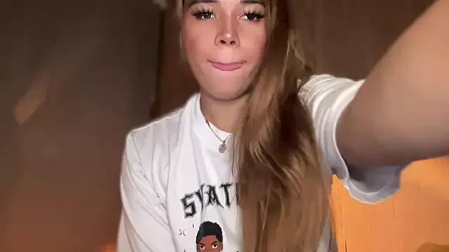 goddessofalltime from StripChat is Freechat