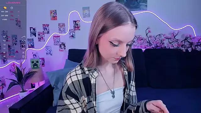 Golden_dawn from StripChat is Freechat