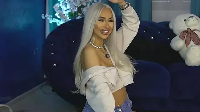 Mad beauty - checkout our excited streamers as they tease to their beloved melodies and slowly squirt for enjoyment to appease your wildest wishes.