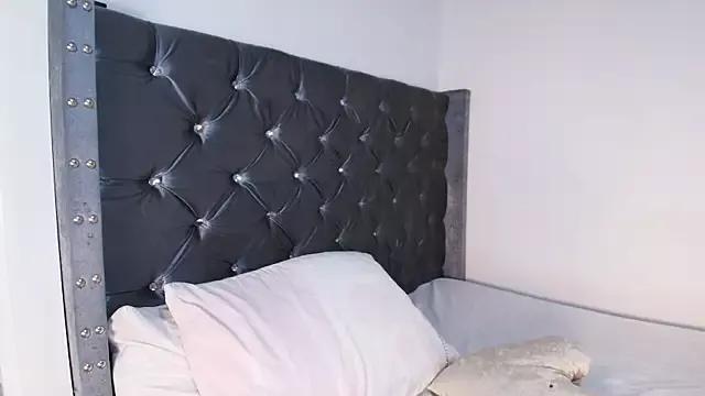 GraceWallace_ from StripChat is Freechat