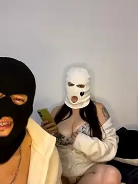 GreenDLust from StripChat is Freechat