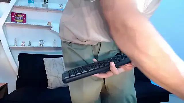 Mad beauty - checkout our excited streamers as they tease to their beloved melodies and slowly squirt for enjoyment to appease your wildest wishes.