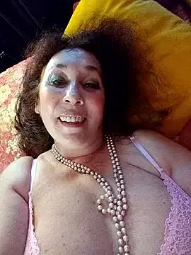 GypsyEsmeralda from StripChat is Freechat