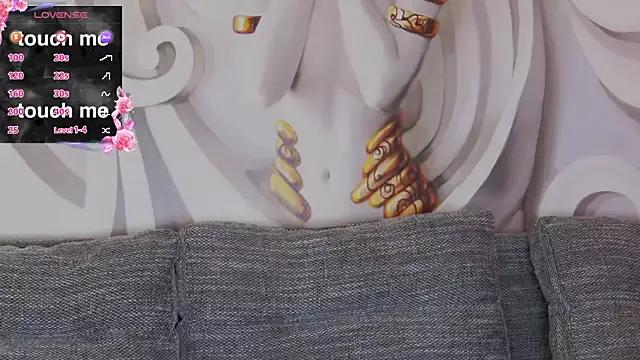 Mad beauty - checkout our excited streamers as they tease to their beloved melodies and slowly squirt for enjoyment to appease your wildest wishes.