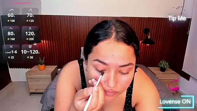 Mad beauty - checkout our excited streamers as they tease to their beloved melodies and slowly squirt for enjoyment to appease your wildest wishes.