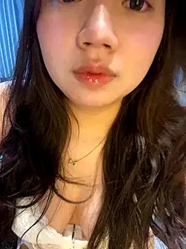 Hanna230 from StripChat is Freechat