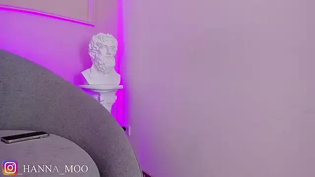 Hanna_Moonlight_ from StripChat is Freechat