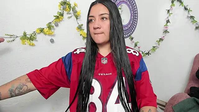 Mad beauty - checkout our excited streamers as they tease to their beloved melodies and slowly squirt for enjoyment to appease your wildest wishes.