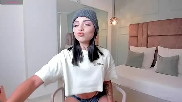 Mad beauty - checkout our excited streamers as they tease to their beloved melodies and slowly squirt for enjoyment to appease your wildest wishes.