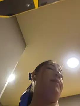 Hannahpradaa_ from StripChat is Freechat