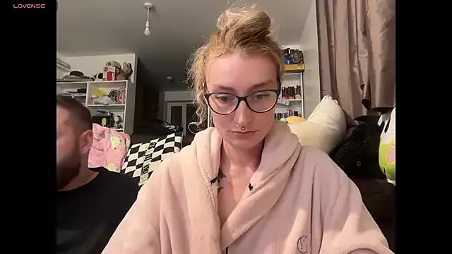 Mad beauty - checkout our excited streamers as they tease to their beloved melodies and slowly squirt for enjoyment to appease your wildest wishes.