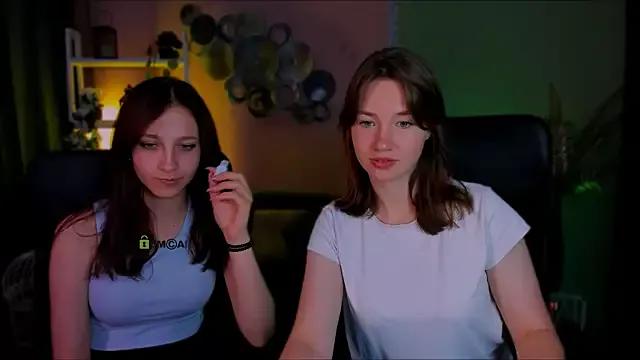 Mad beauty - checkout our excited streamers as they tease to their beloved melodies and slowly squirt for enjoyment to appease your wildest wishes.