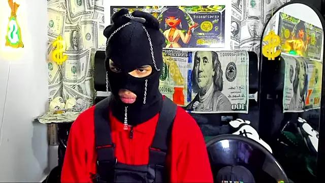 hidden_straights from StripChat is Freechat