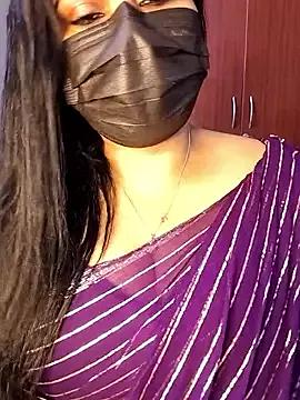 Honey-flowerr from StripChat is Freechat