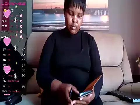 Honeybaexxx from StripChat is Freechat