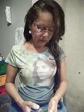 Horney-Blonde from StripChat is Freechat
