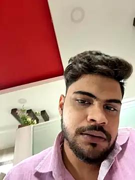 Hornybeardguy from StripChat is Freechat