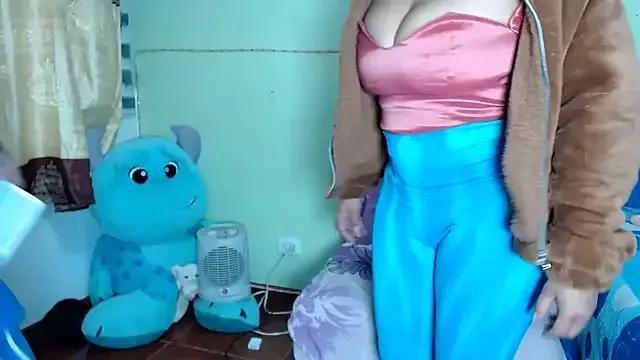 Mad beauty - checkout our excited streamers as they tease to their beloved melodies and slowly squirt for enjoyment to appease your wildest wishes.