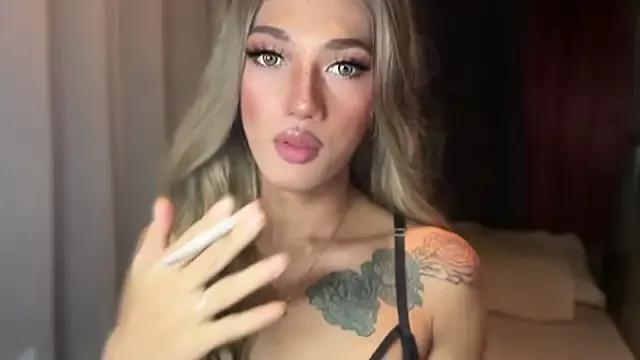 Mad beauty - checkout our excited streamers as they tease to their beloved melodies and slowly squirt for enjoyment to appease your wildest wishes.