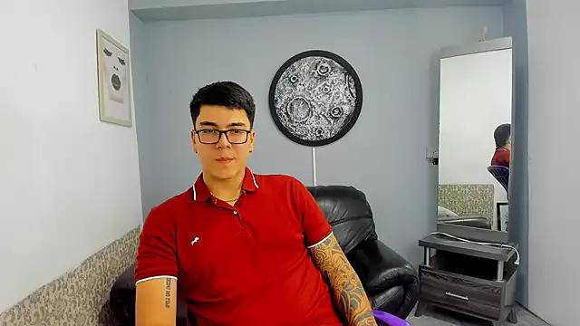 HunterRush_ from StripChat is Freechat