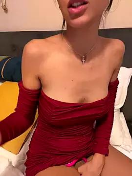 iamKylaBaby from StripChat is Freechat
