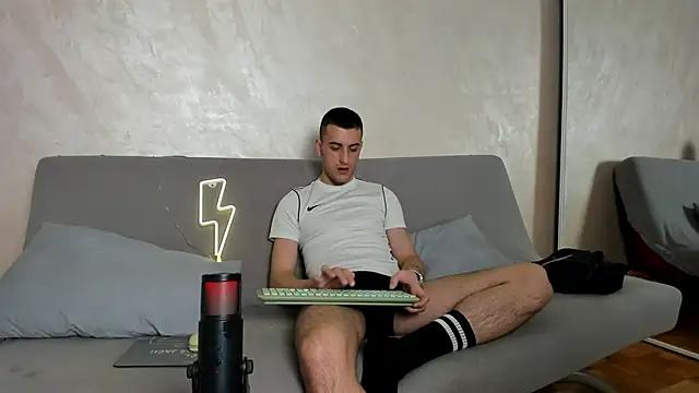 illajdza from StripChat