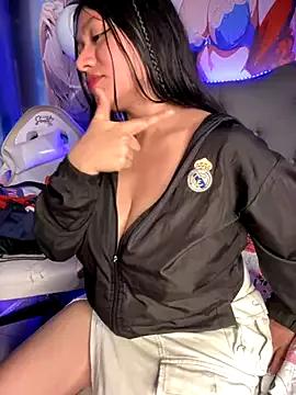 Mad beauty - checkout our excited streamers as they tease to their beloved melodies and slowly squirt for enjoyment to appease your wildest wishes.