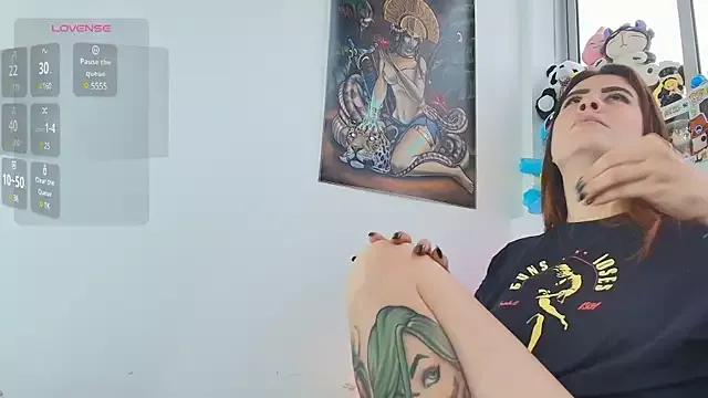 Mad beauty - checkout our excited streamers as they tease to their beloved melodies and slowly squirt for enjoyment to appease your wildest wishes.