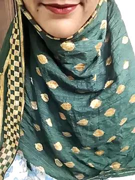 Indian-Aleena from StripChat is Freechat