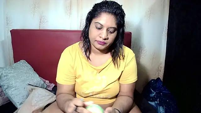 IndianChantal from StripChat