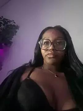 IndiaNoir from StripChat is Freechat