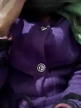 Intoxicating_Woman from StripChat is Freechat