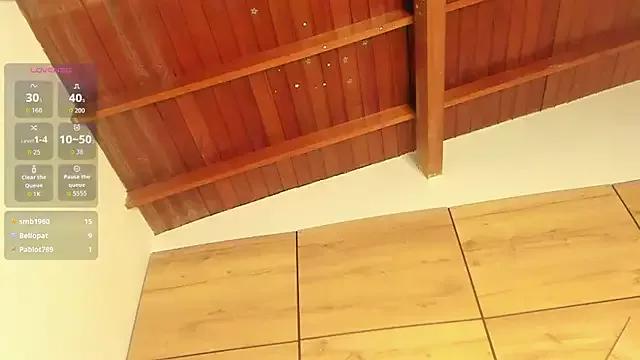 Mad beauty - checkout our excited streamers as they tease to their beloved melodies and slowly squirt for enjoyment to appease your wildest wishes.