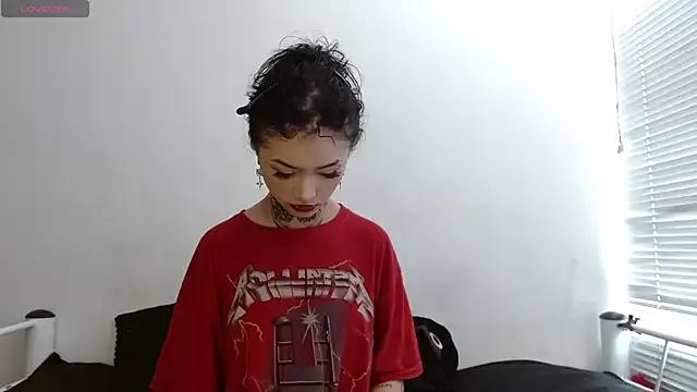 Mad beauty - checkout our excited streamers as they tease to their beloved melodies and slowly squirt for enjoyment to appease your wildest wishes.