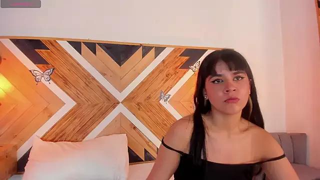 IsabellaMarynn from StripChat is Freechat