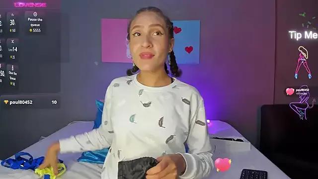 Mad beauty - checkout our excited streamers as they tease to their beloved melodies and slowly squirt for enjoyment to appease your wildest wishes.